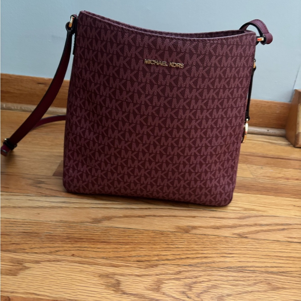 Michael Kors Red Crossbody Bag with Signature Style